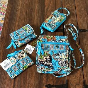 Vera Bradley Bali Blue Bundle! Floral crossbody wallet bundle 4 piece